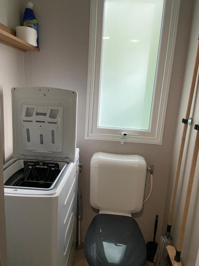 Mobil Home Aventura 6-8 Personnes Tout Confort Saint-Brévin-les-Pins Exterior foto